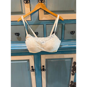 Women's Soma Beige Lace Underwire Padded Bra 38DD